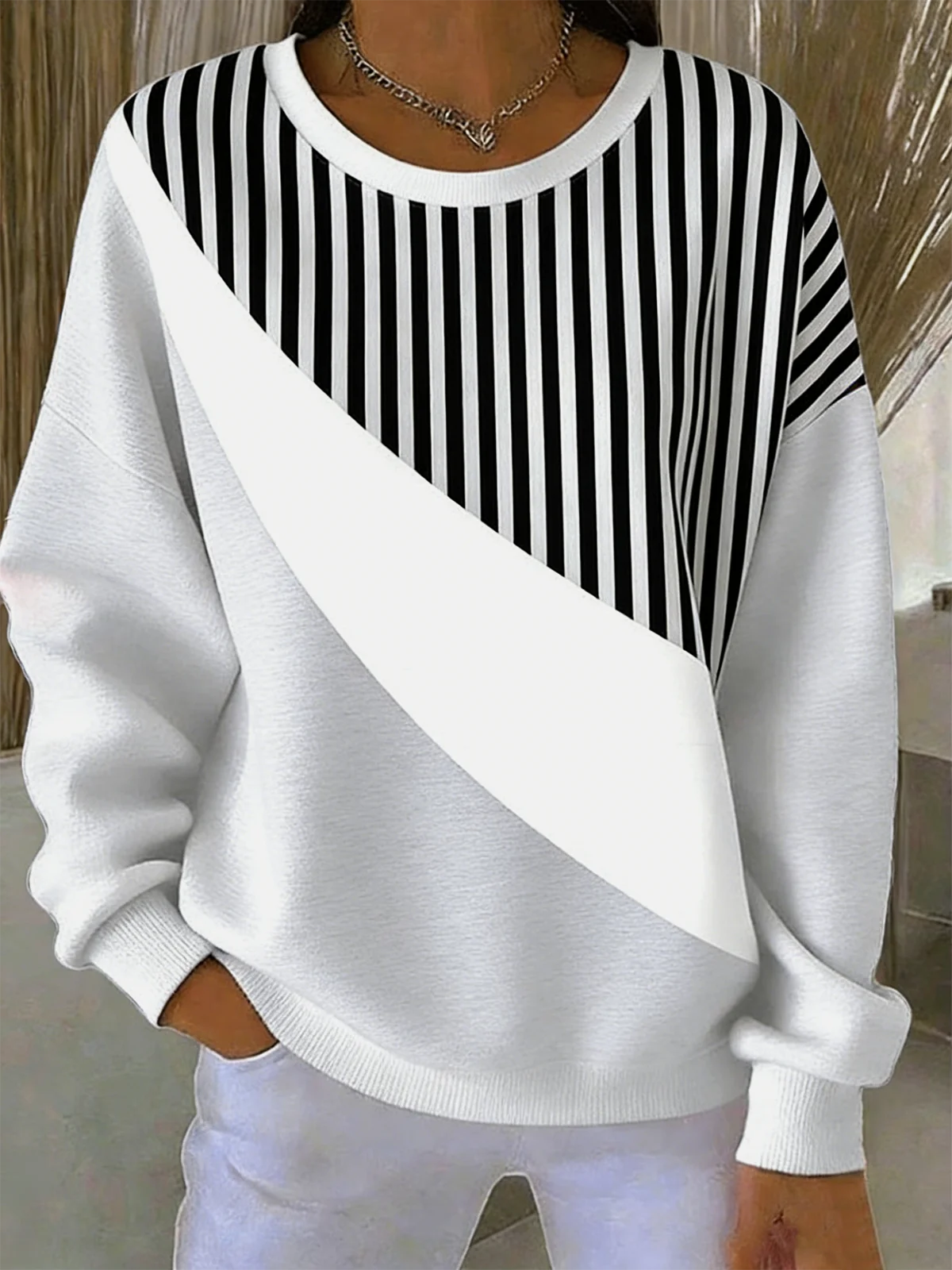 Geometric Crew Neck Loose Vintage Sweatshirt