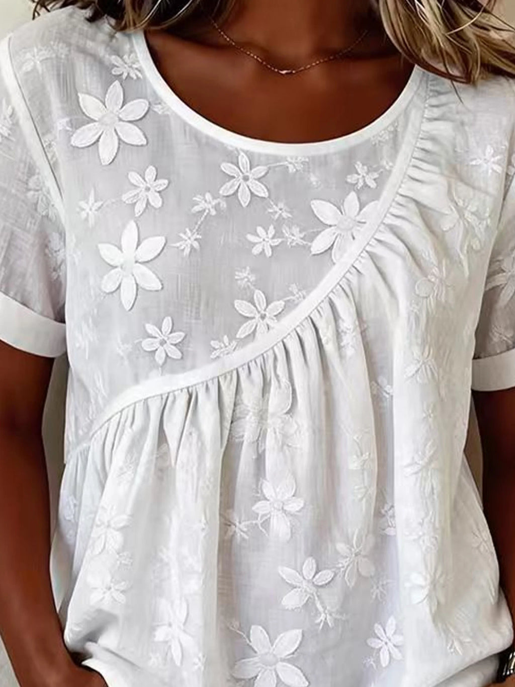 Round Neck Short Sleeve Embroidery Floral Summer Casual Top