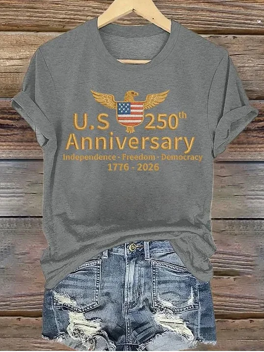 Women's I'm Not Just Daddy's Girl I'm A Veteran's Daughter Printed Casual V-Neck T-Shirt