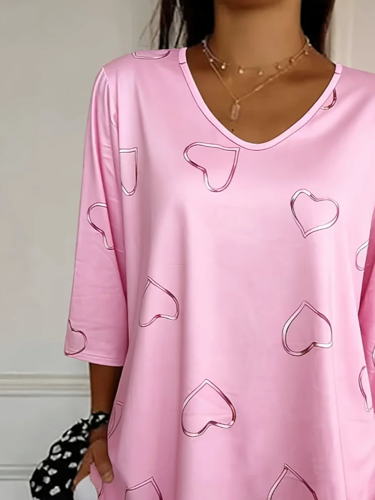 Women's Trimmed V-Neck 3/4-Sleeve T-Shirt