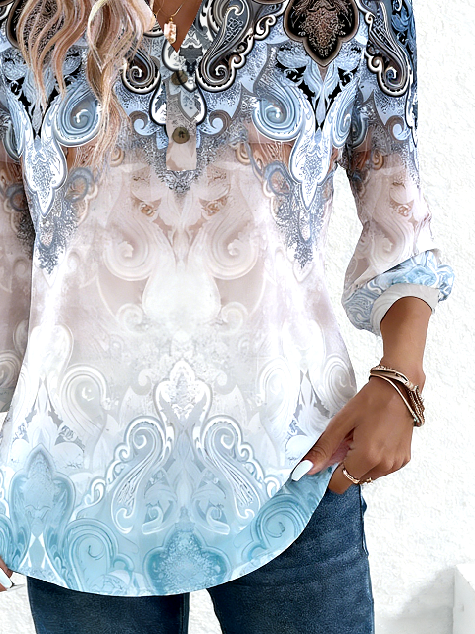 Loose Gradient Pattern Elegant Cotton T-Shirt
