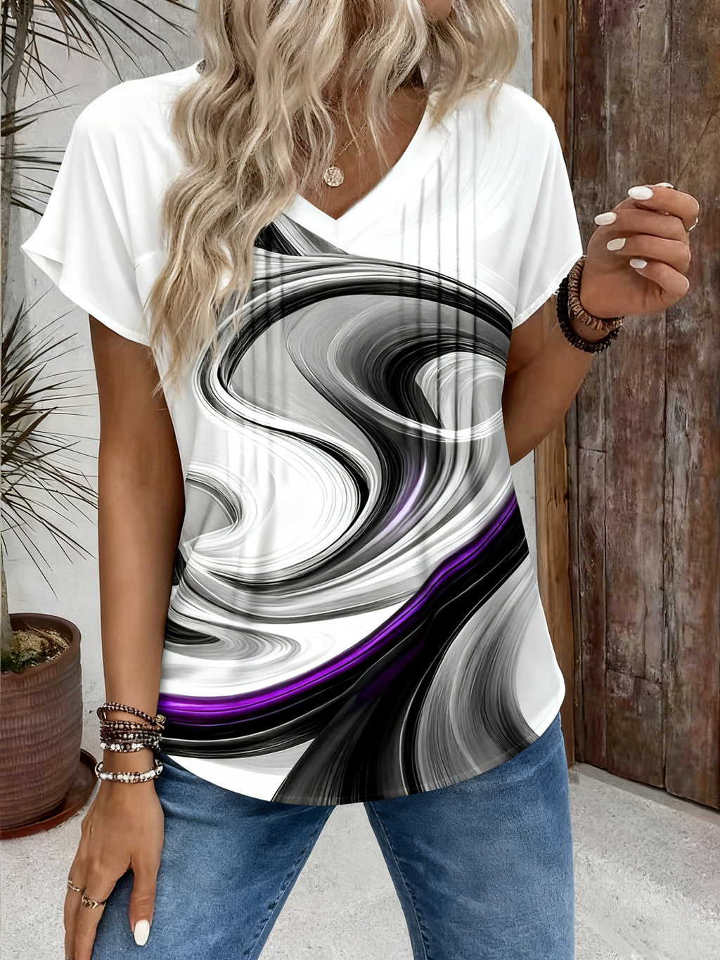 V Neck Abstract Art Line Short Sleeve Casual T-Shirt