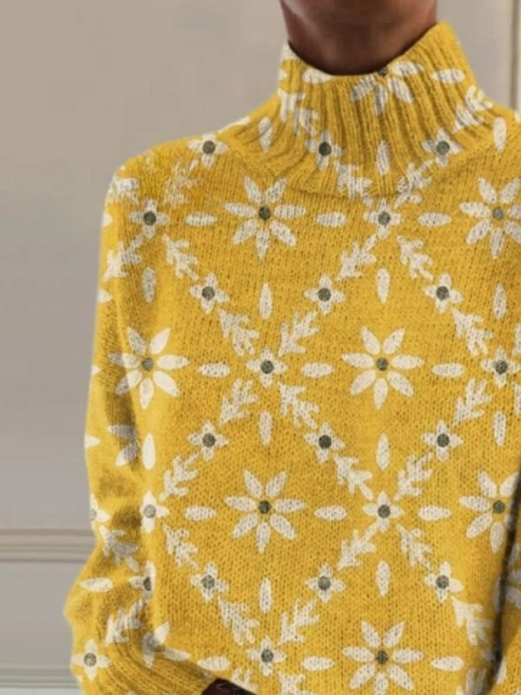 Floral Turtleneck Regular Fit Simple Sweater