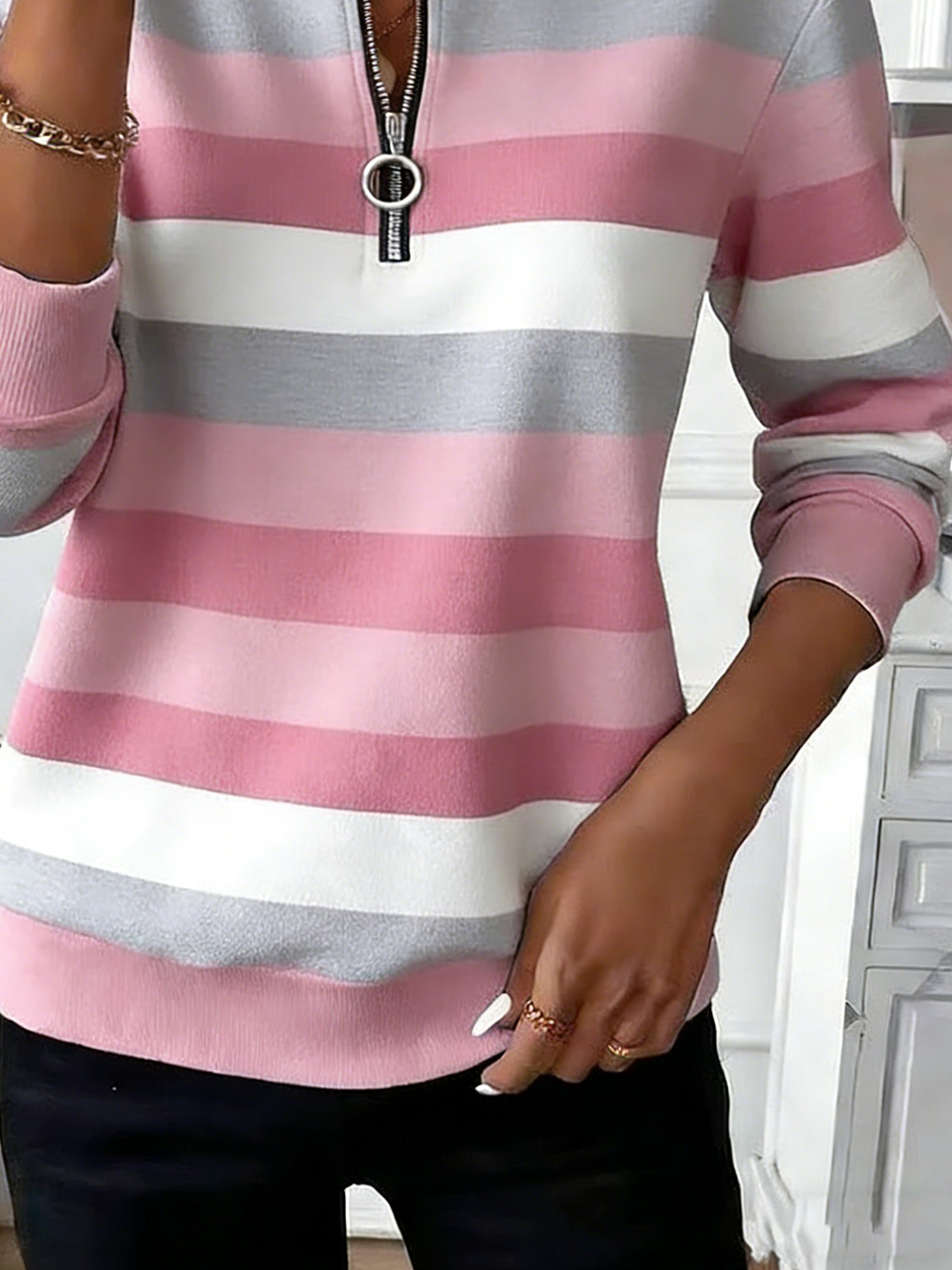 Simple Loose Crew Neck Sweatshirt