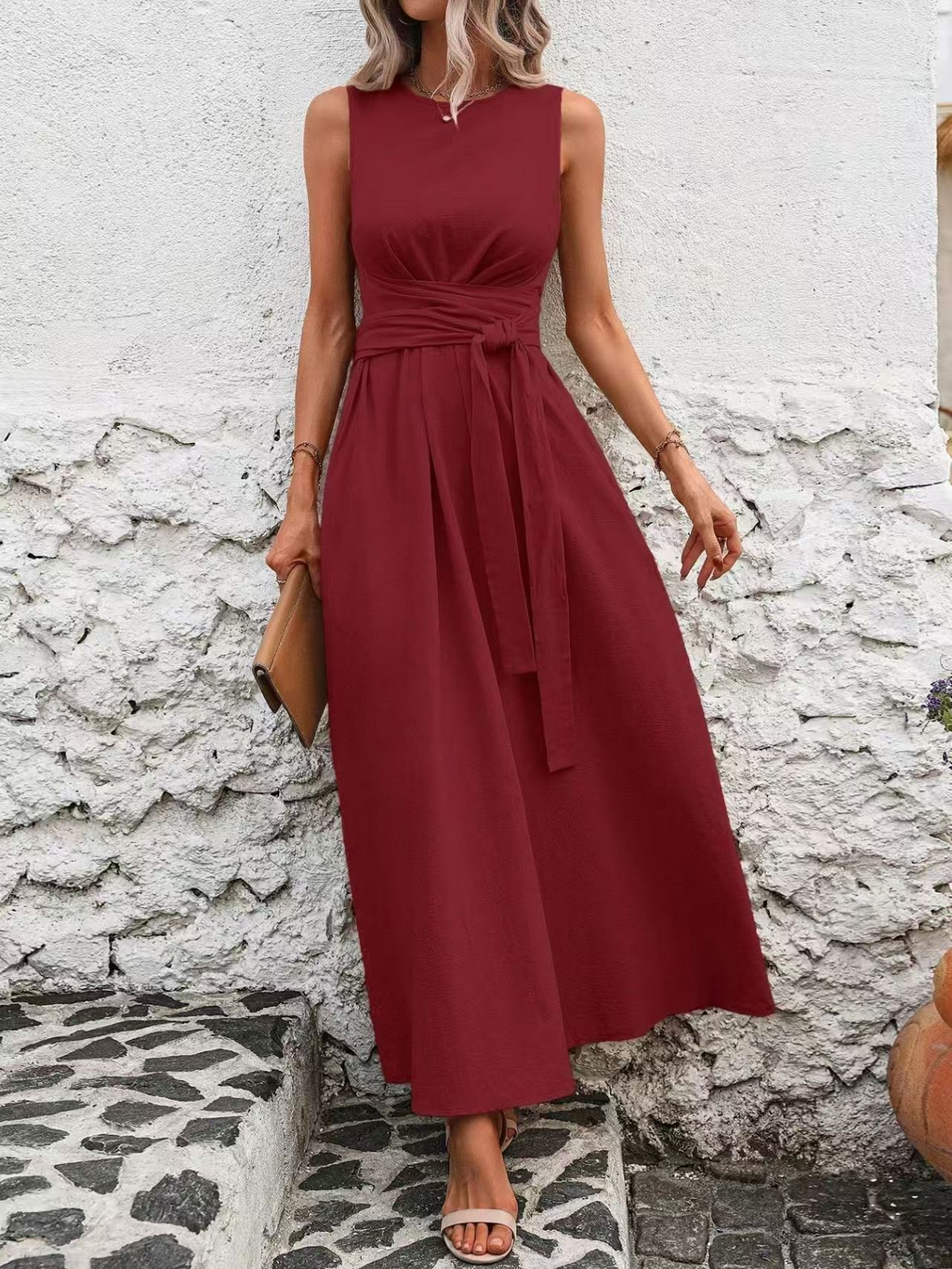 Elegant Plain Sleeveless Crew Neck Wrinkle Maxi Dress