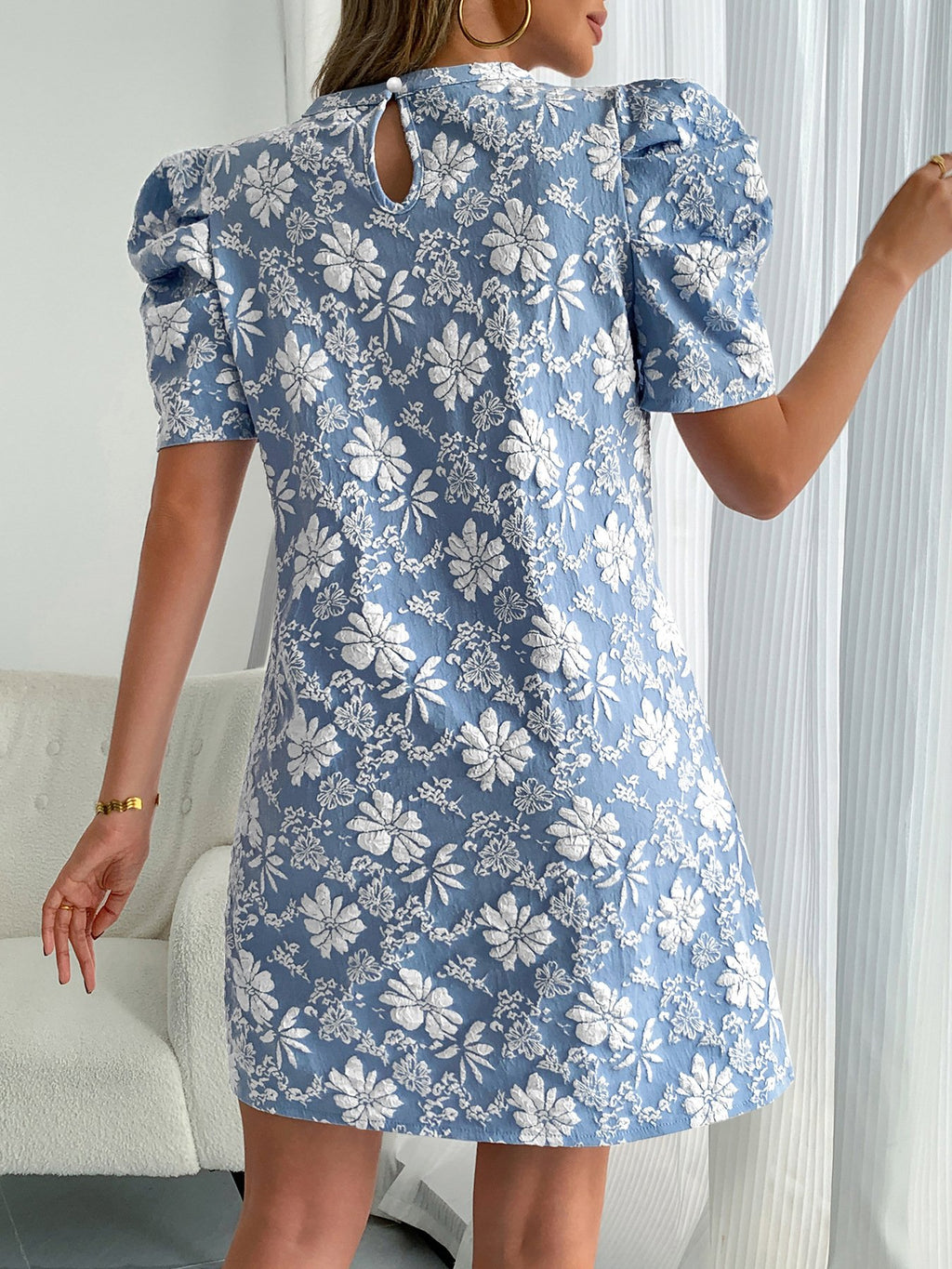 Regular Fit Floral Elegant Crew Neck Dress With No