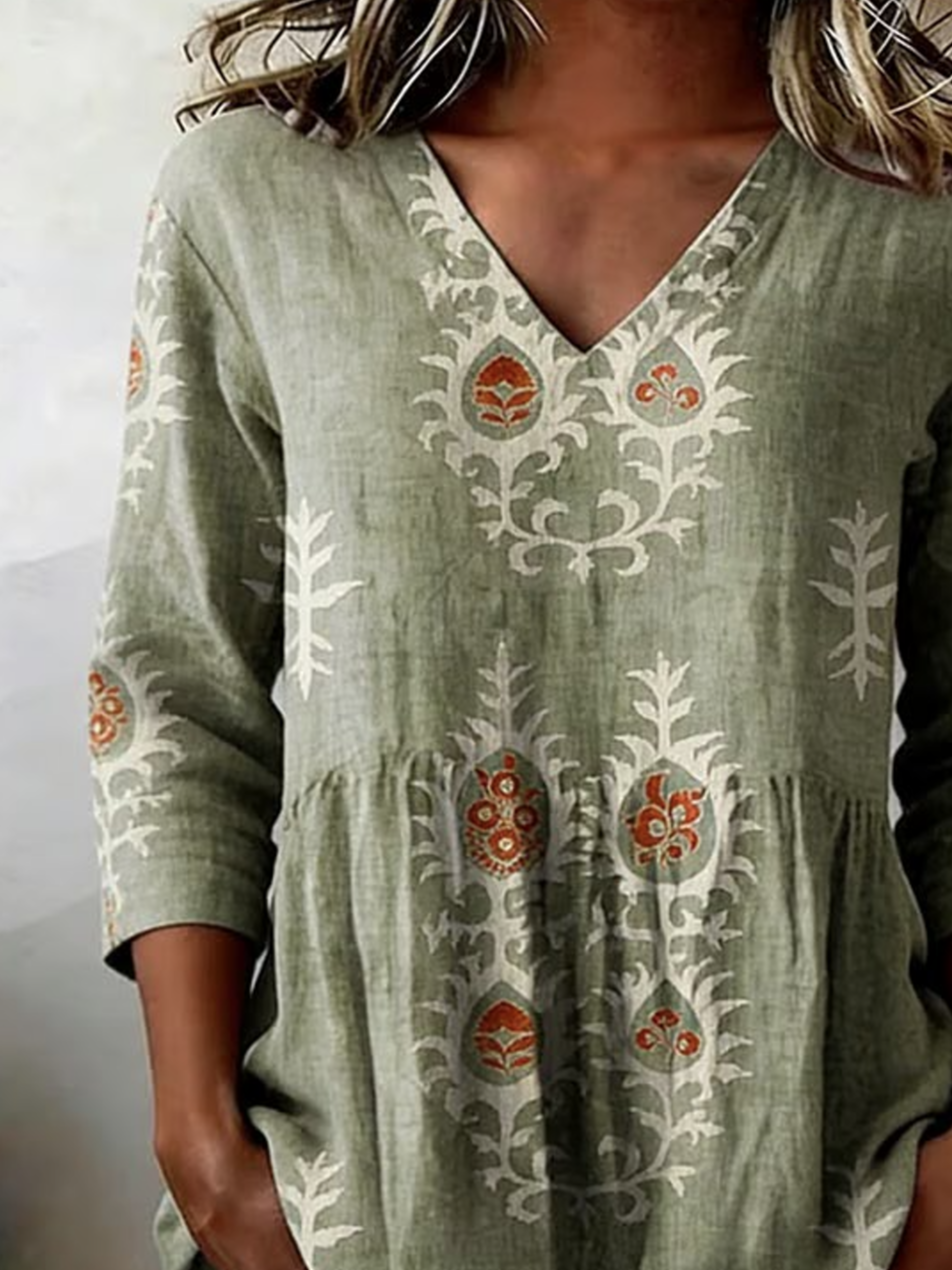 Women's V-Neck Long-Sleeve Printed Shirt with Pockets