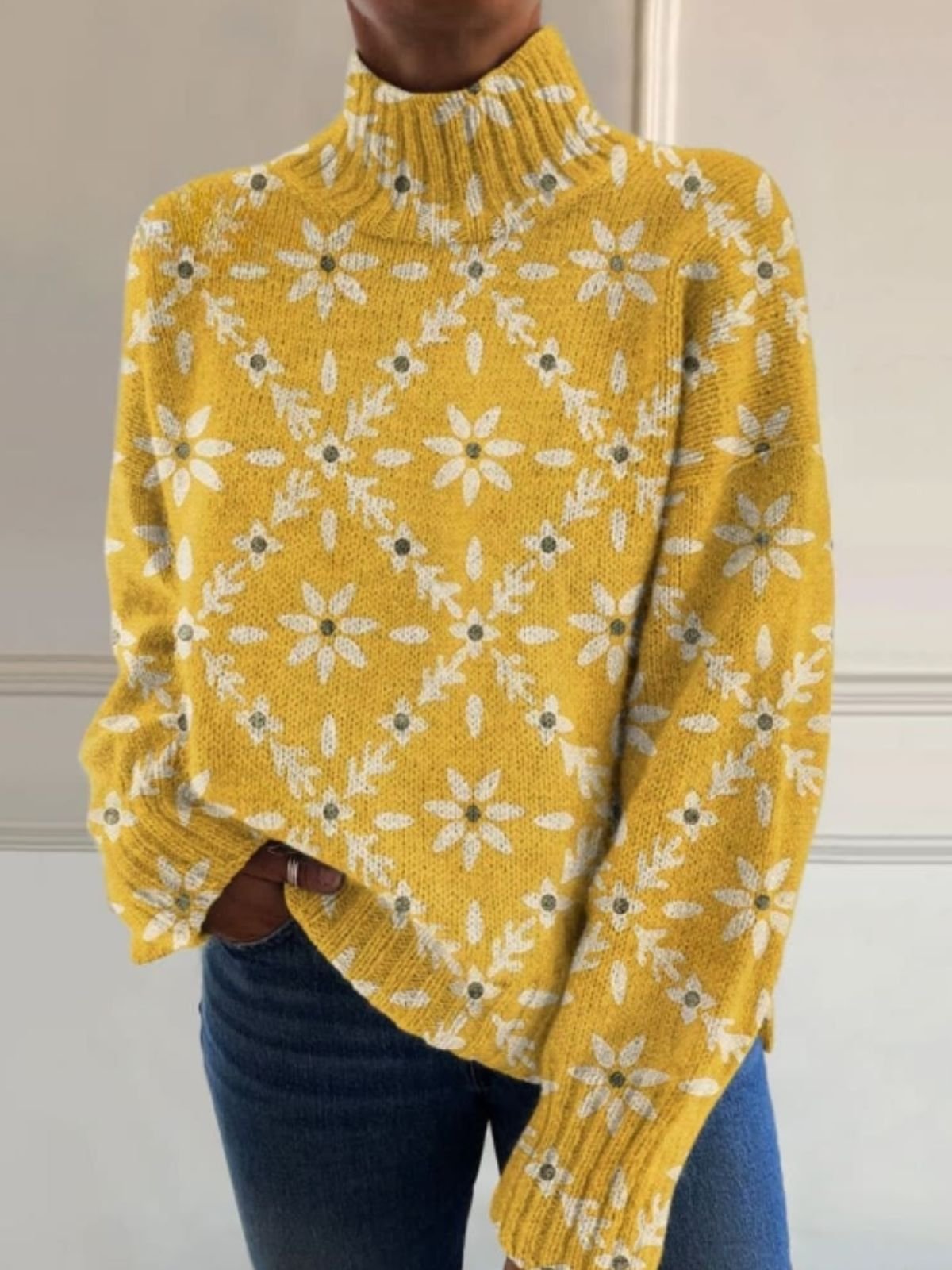 Floral Turtleneck Regular Fit Simple Sweater