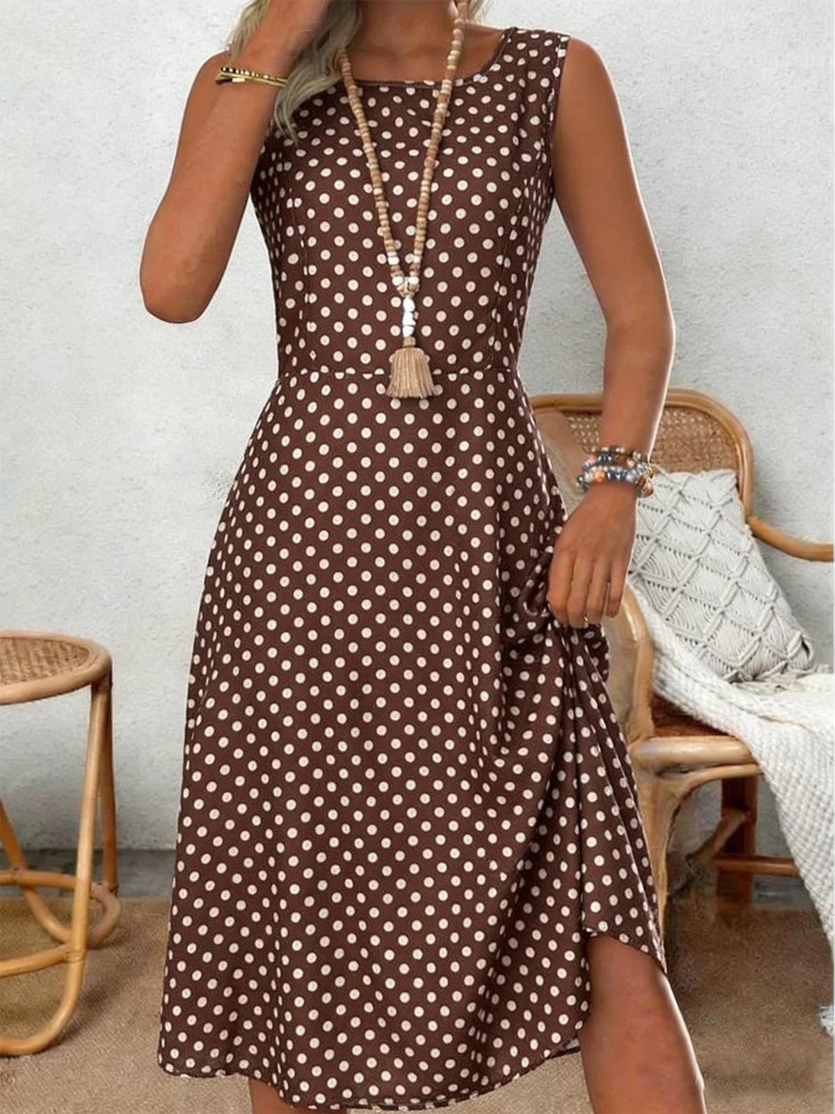 Regular Fit Elegant Dress With No